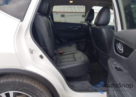 2017 Nissan Rogue Sl z USA, uszkodzony, nr VIN 5N1AT2MV0HC815592